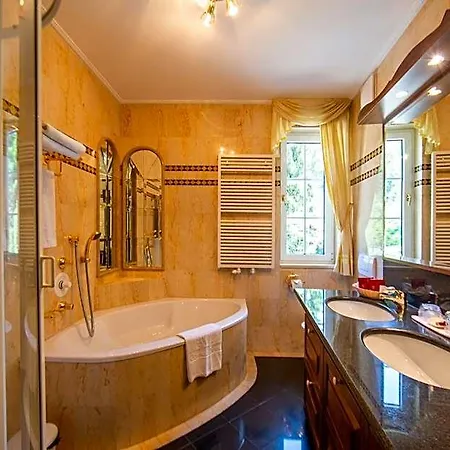 Hotel Seehotel Porcia 4*