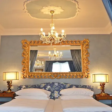 Seehotel Porcia Pörtschach am Wörthersee