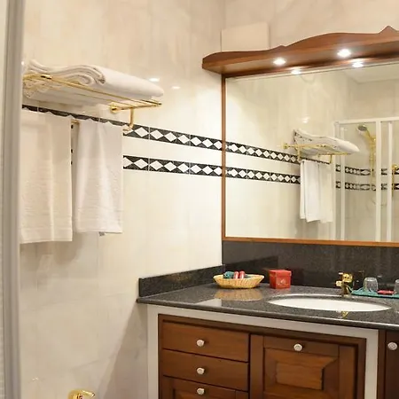 Seehotel Porcia Pörtschach am Wörthersee