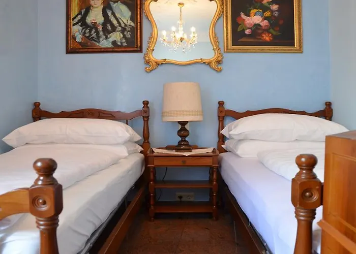 מלון Seehotel Porcia Pörtschach am Wörthersee