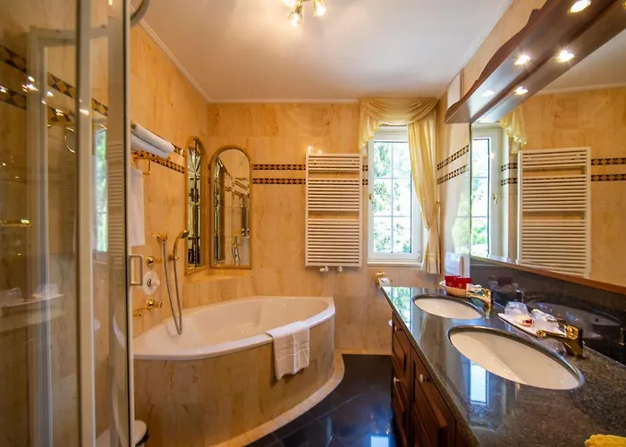 Seehotel Porcia Pörtschach am Wörthersee